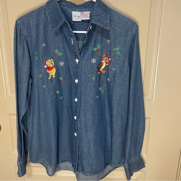 Disney Womens M Winnie The Pooh Shirt Embroidered Christmas Sparkly Denim - Picture 6 of 7